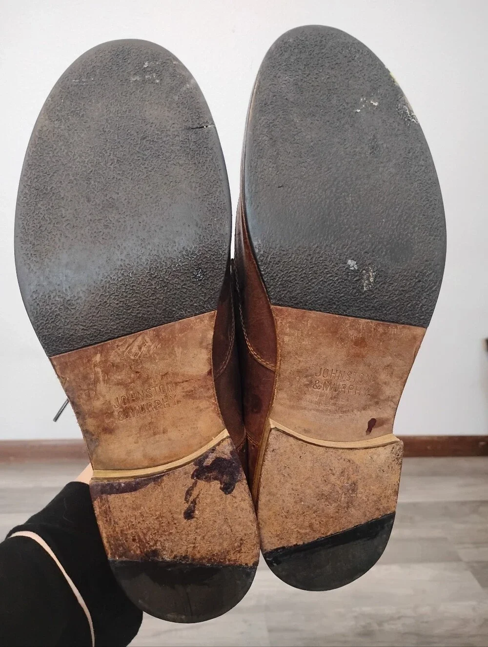 Johnston & Murphy Distressed Leather Formal Saddle Shoes